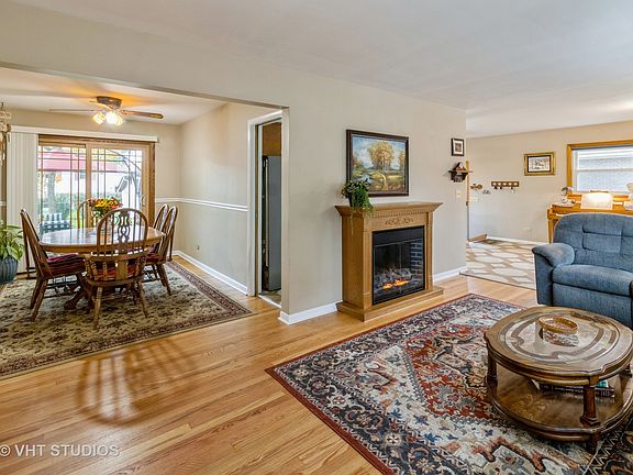 3rd image of 1417 E Euclid Ave