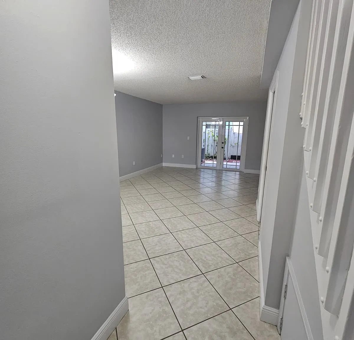 2 bed, 1.5 bath, $2,500 — Photo 2