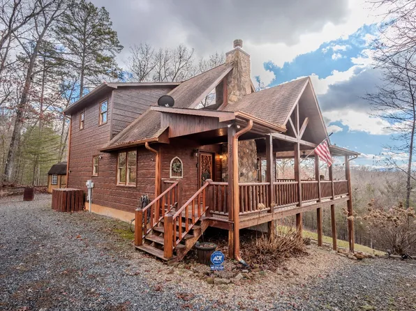 387 Bootlegger Rd, Morganton, GA 30560