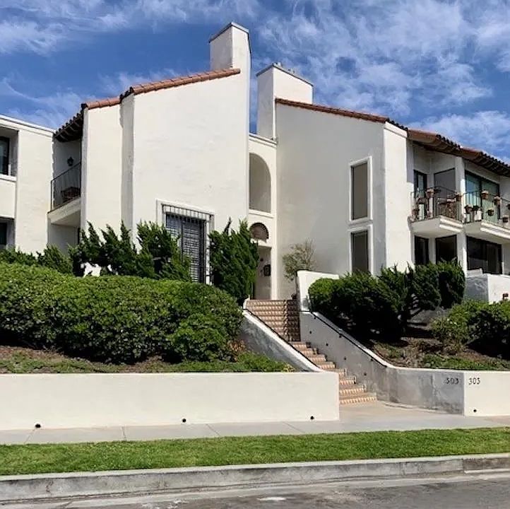 1st image of 303 Coast Blvd Unit 5