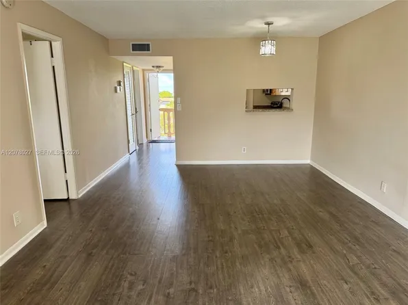 4700 Washington St APT 507, Hollywood, FL 33021