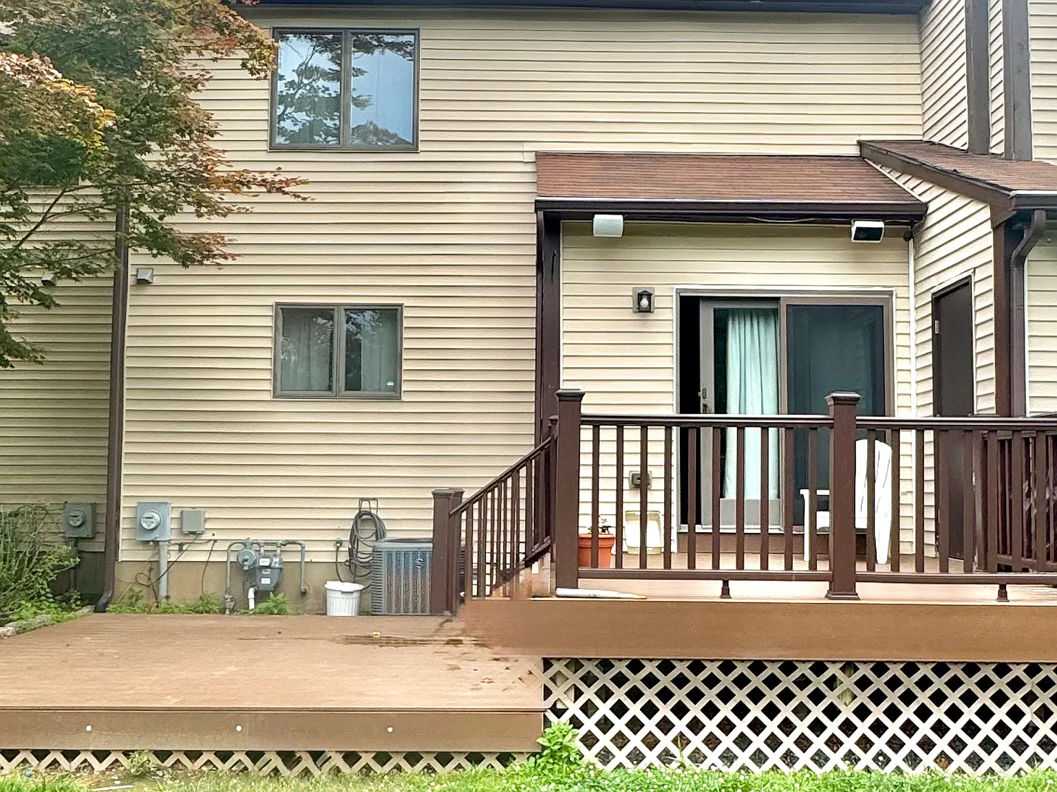 3 bed, 2.5 bath, 2250 sqft, $3,800 — Photo 4