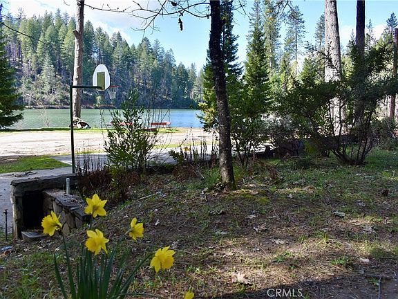 4th image of 20 Meadow Ln #24