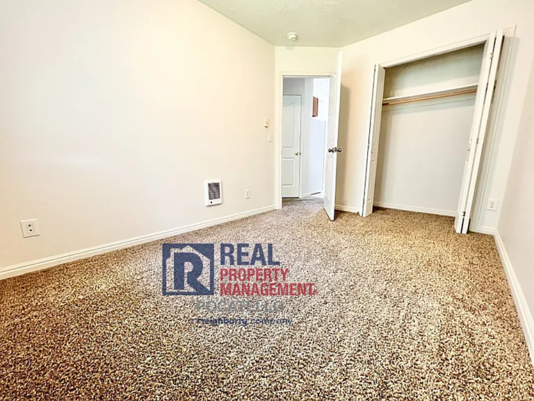 4361 Opal Ave — Photo 10