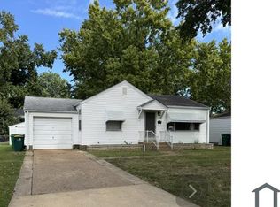 1119 Bakewell Dr, Saint Louis, MO 63137