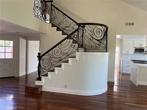 4th image of 30542 N Hampton Rd