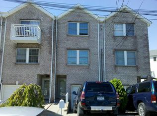 655 Mill Rd, Staten Island, NY 10306