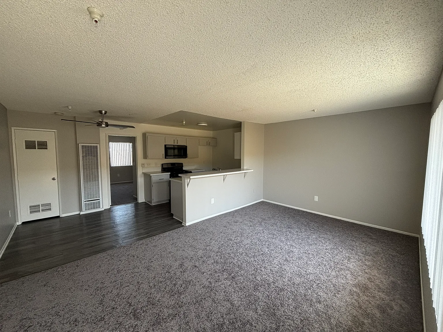 1 bed, $1,895 — Photo 2