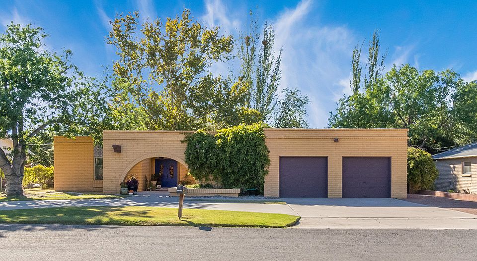 1st image of 5219 Santa Elena Cir