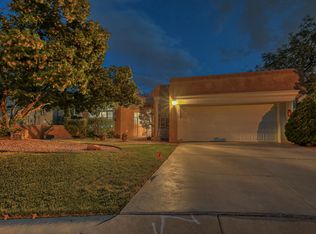 10516 Royal Troon NE, Albuquerque, NM 87111