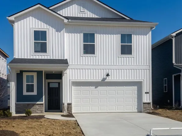 3854 Riverstone Dr, Whitestown, IN 46075