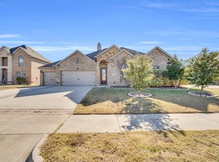 430 Hillstone Dr, Midlothian, TX 76065
