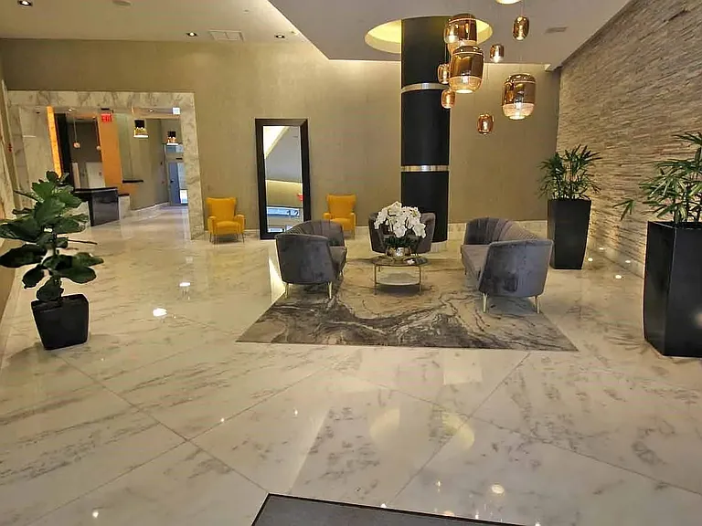 1250 S Miami Ave #802 — Photo 10
