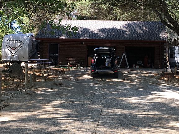 5th image of 5341 Oak Leaf Cir