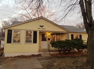 916 N Belmont Ave, Wichita, KS 67208