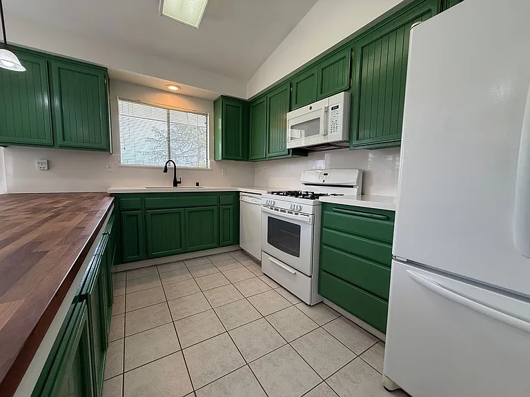 1693 E Alvin Ave — Photo 16