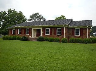 3404 Cornell Dr, Rocky Mount, NC 27803