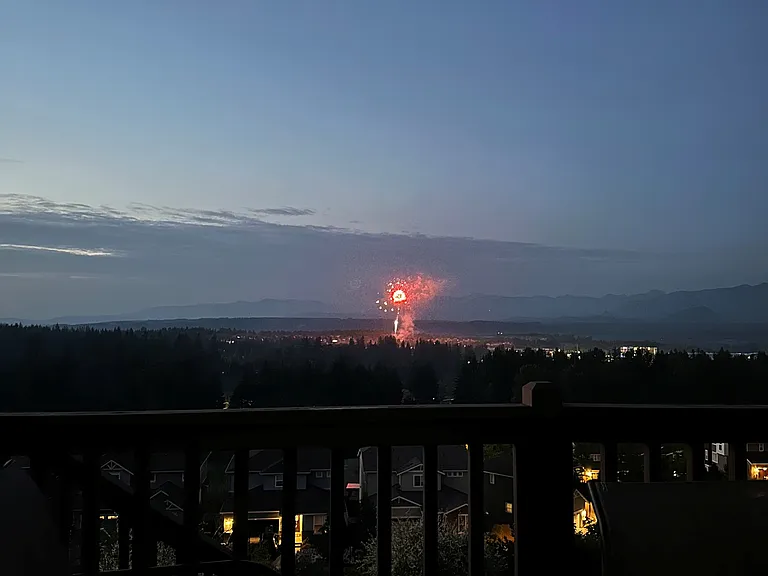 Fireworks from Snoqualmie Ridge 4th of July firework show