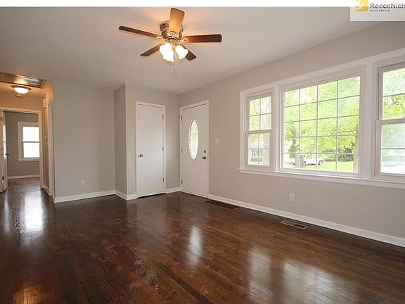 3rd image of 9139 Western Hills Dr