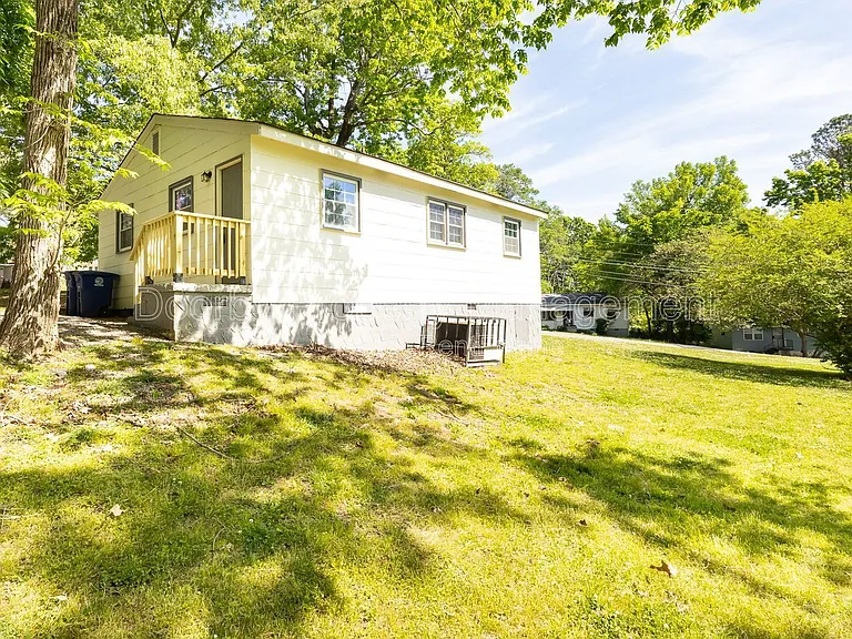 5200 Fagan St — Photo 14