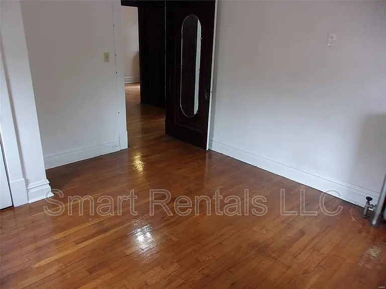 4953 Sutherland Ave #2F — Photo 19