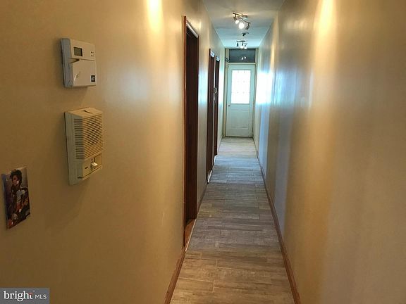 5th image of 2001 S 13th St Floor 2
