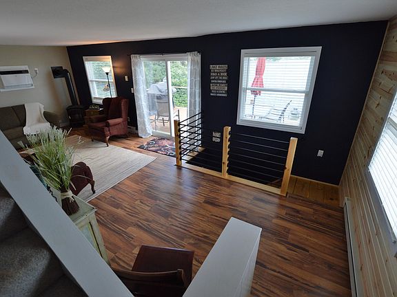 4th image of 286 N Sunset Dr