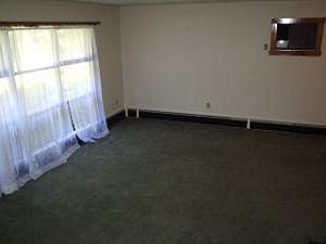 2nd image of 638 Park Ave