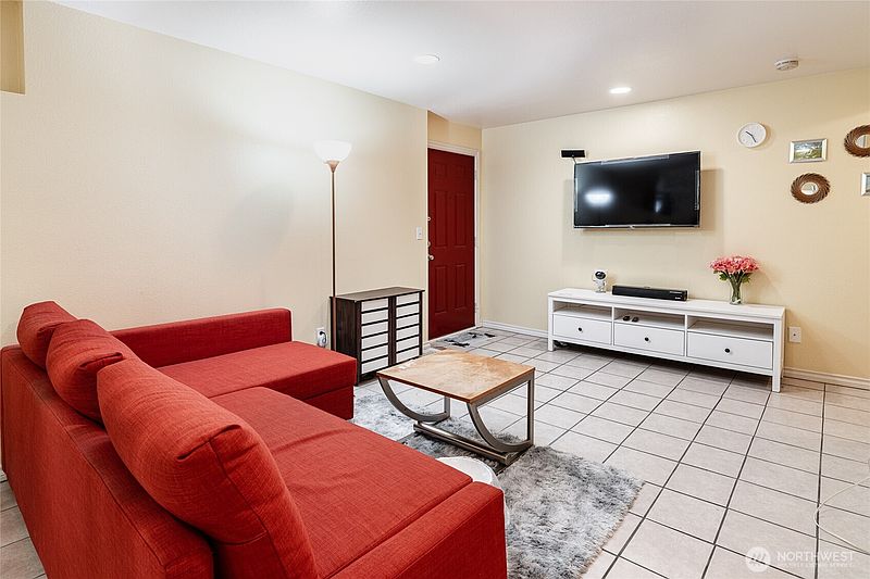 3rd image of 4525 S Henderson Street #103