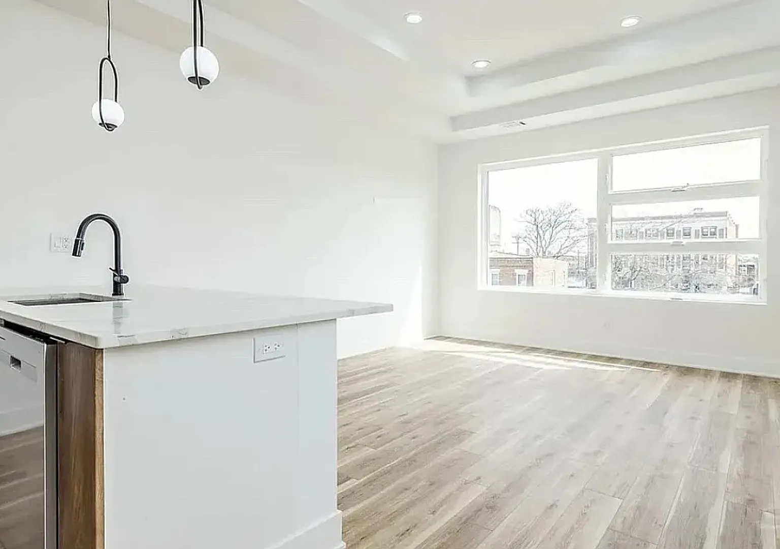 6328 S Evans Ave* — Photo 2