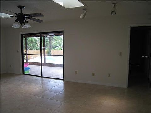 5th image of 513 Fernwood Dr