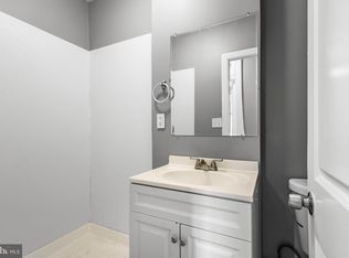 2124 Maryland Ave APT 2, Baltimore, MD 21218