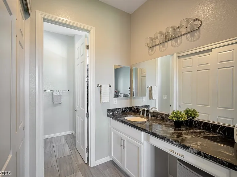 7270 El Malpais St — Photo 15