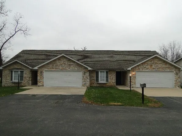 1549-MF2-E4, 419-421 S Meramec St #419, Saint James, MO 65559