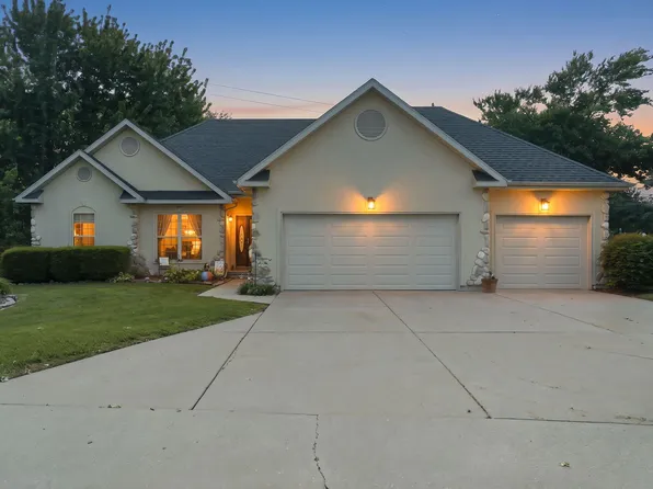 4980 S Forest Avenue, Springfield, MO 65810