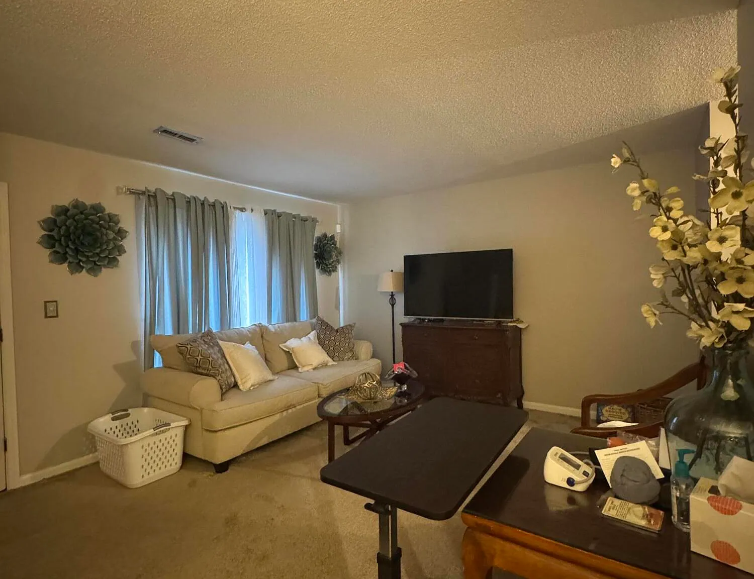 2 bed, 1.5 bath, 1152 sqft, $1,600 — Photo 4