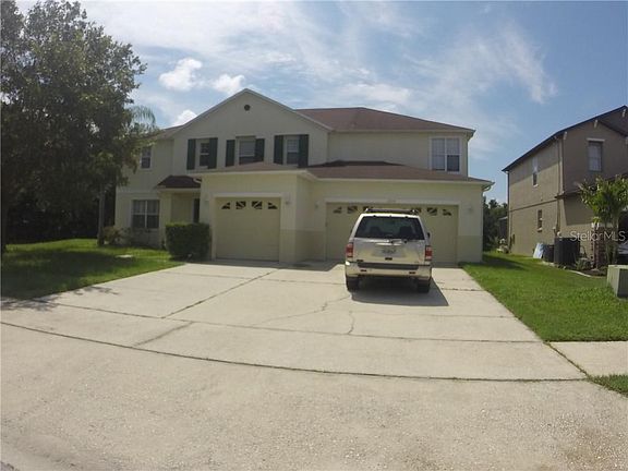 2nd image of 1715 Woodlark Way