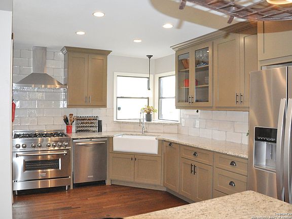 4th image of 223 MILLWOOD LN