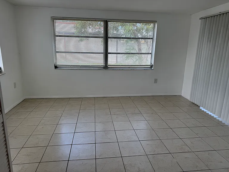 12411 Partridge Hill Row — Photo 10