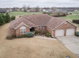 2413 Birch Ct, Miami, OK 74354