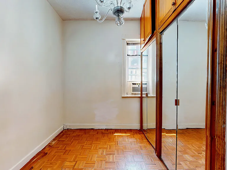 479 Irving Ave #1 — Photo 19