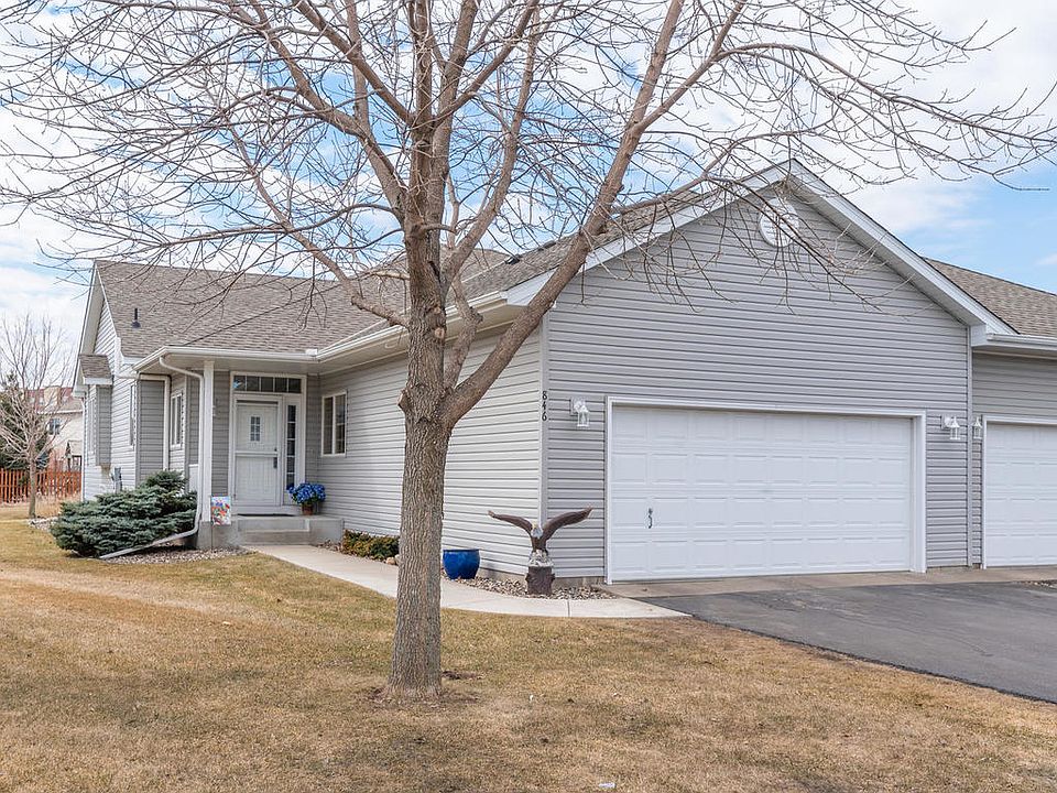 1st image of 846 Regent Dr