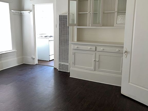3rd image of 2317 19th St #A