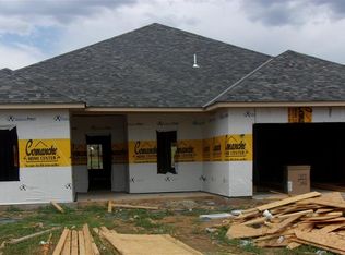 208 NW Granite Ave, Cache, OK 73527