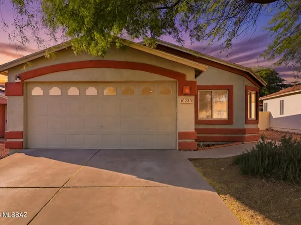 10233 E Desert Mesa Dr, Tucson, AZ 85747