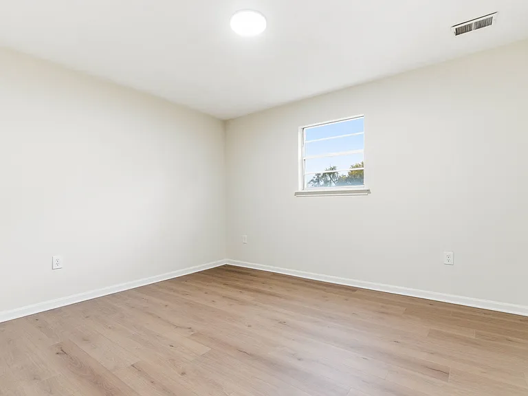 4636 Stonestreet Ave #3 — Photo 21