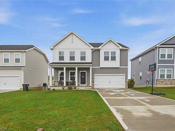2nd image of 3017 McIntosh Dr NE
