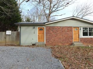 710 N Oconeechee Ave, Black Mountain, NC 28711