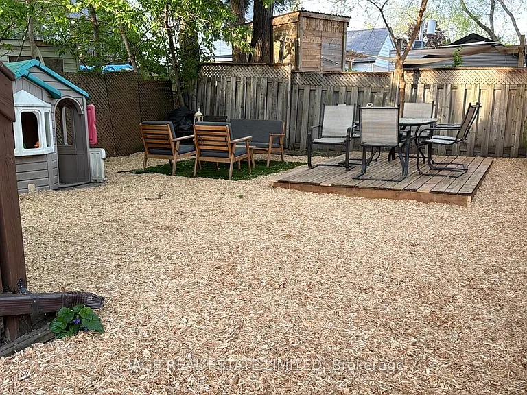 433 Woodfield Rd — Photo 23
