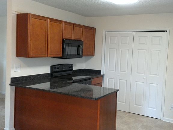 3rd image of 2446 Michelle Dr